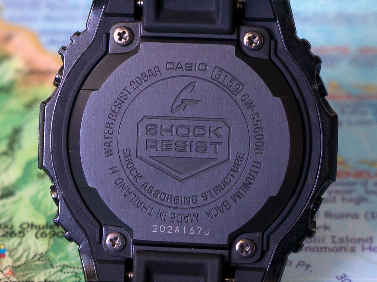 5600b%20caseback%20cropable.jpg