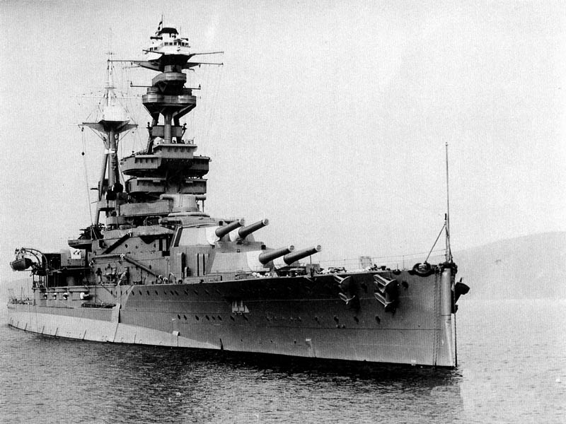 HMS_Royal_Oak_%2808%29.jpg