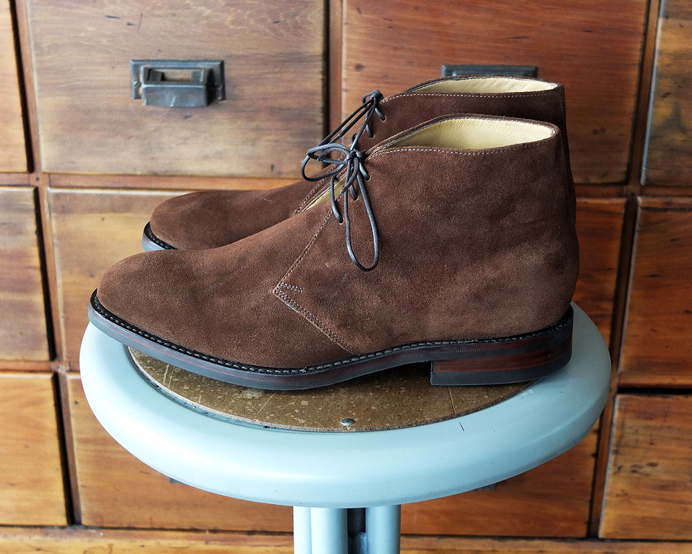 Loake-Kempton-Snuff-Suede-Boots-Red-Clay-Soul-Side.jpg