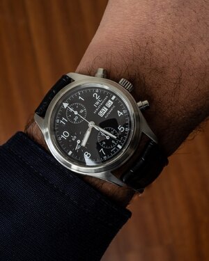 IWC-Pilot-Watch-Chronograph-3706-9.jpeg