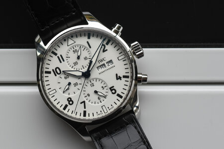 IWC-Pilots-Watch-Chronograph-Edition-150-Years-IW377725-SIHH-2018-4.jpg