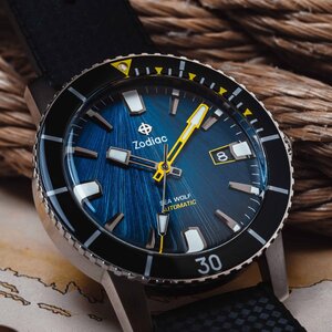 65773-huckberry-x-zodiac-super-sea-wolf-farallon_Lifestyle_24_WEB-scaled.jpg