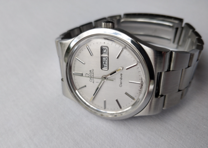 omega-geneve-Skärmavbild 2021-05-28 kl. 20.54.30.png