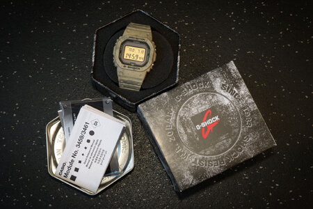 GW-B5600SL-5-LAND-2022.jpg