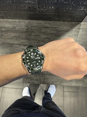 Omega smp300 grön.jpg