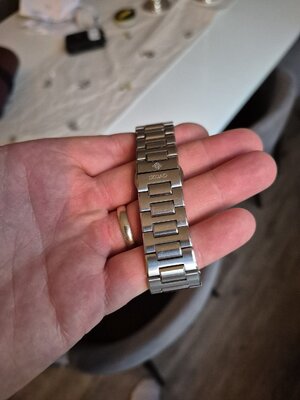 1000003949.jpg