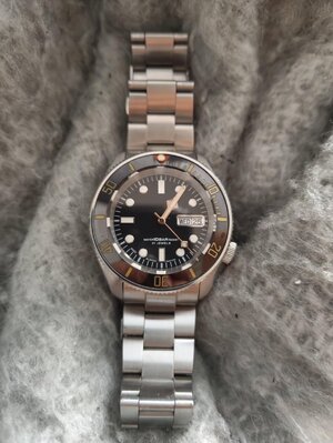 ecfcb689-530d-4205-8609-4f6e37ecabab.jpg
