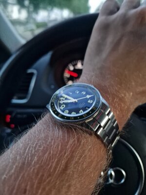 1000052528.jpg
