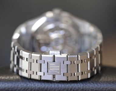 Audemars Piguet Royal Oak 15500ST.OO.1220ST.03_21.JPG