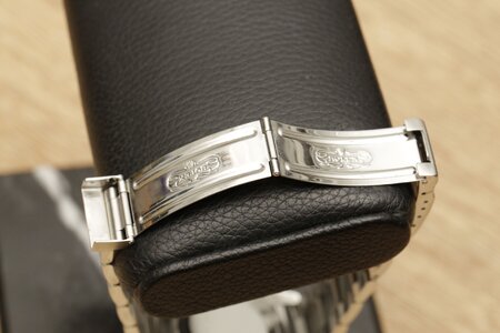 Rolex_Pepsi_GMT_16710_16.JPG