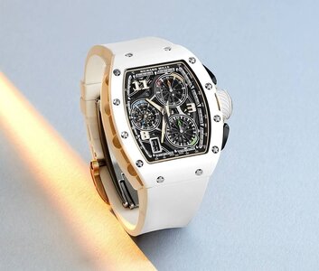 richard-mille-rm-72-01-ceramic-2-watches-news.jpg