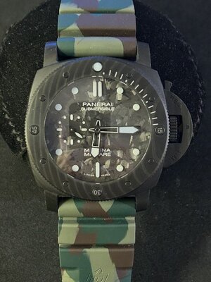 PAM979_2.jpg