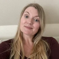 Scarlett_Peter