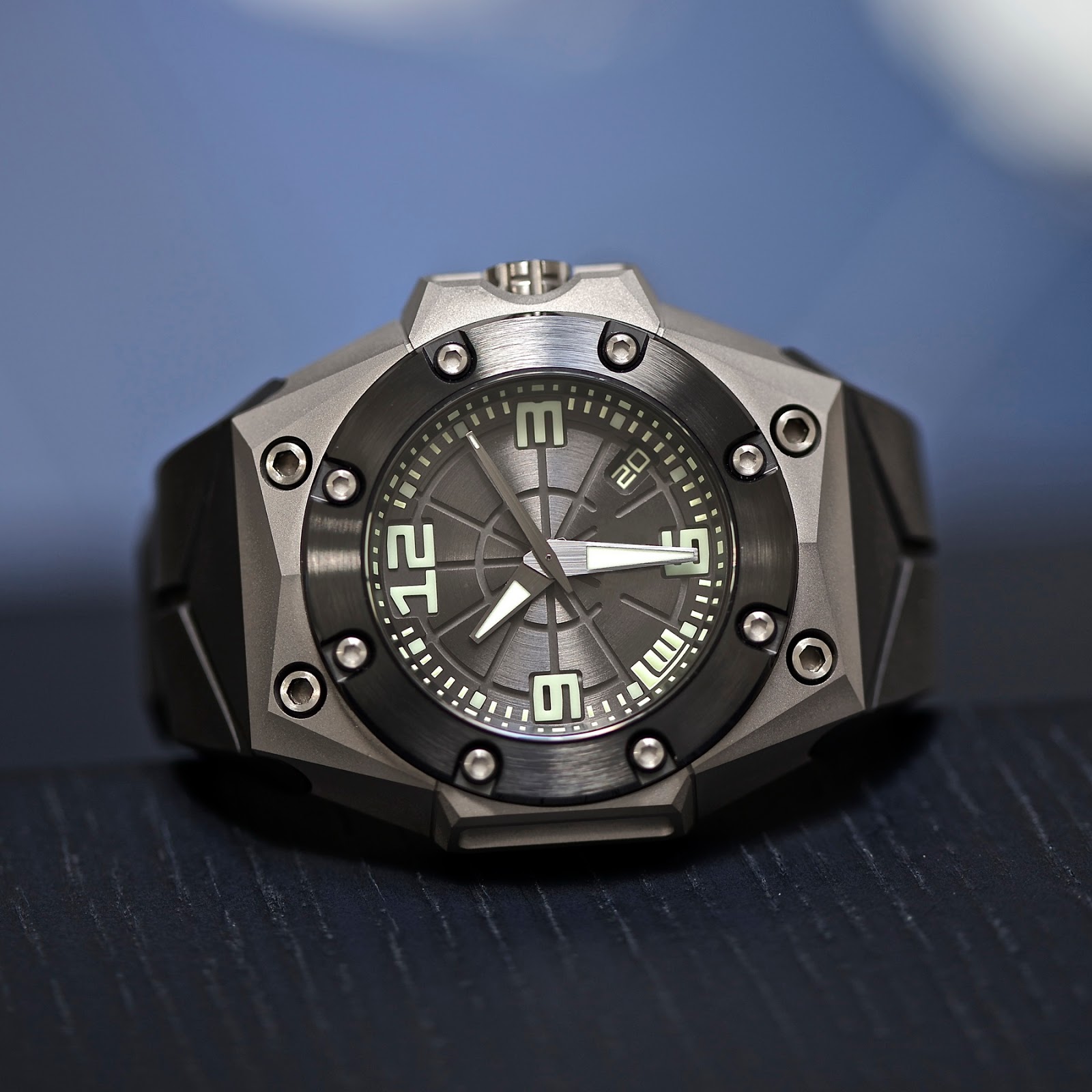 LINDE%2BWERDELIN%2BOktopus%2BFROGMAN.jpg