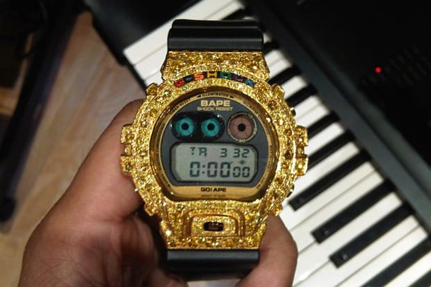 pharrell-custom-bape-casio-gshock-dw-6900.jpg