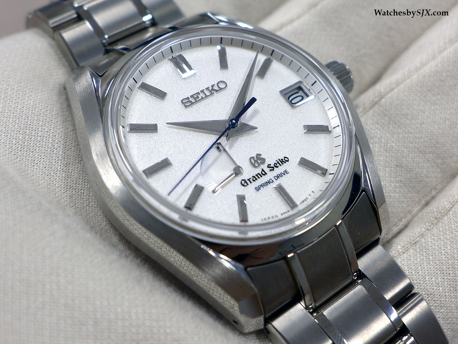 Grand-Seiko-62GS-Spring-Drive-SBGA125-2.jpg