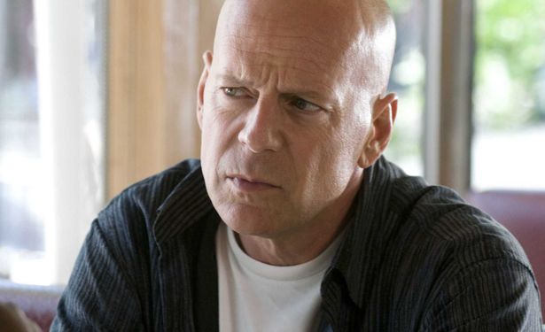 bruce-willis-confused-615_zps2132ca0d.jpg