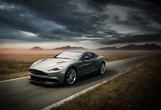 Aston-Martin-Vanquish-2013.jpg