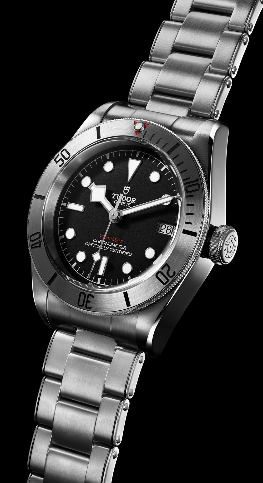 Tudor-Heritage-Black-Bay-Steel-watch-4.jpg